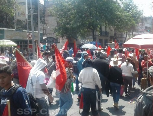 manifestantes bloquean avenida bucareli y morelos cdmx