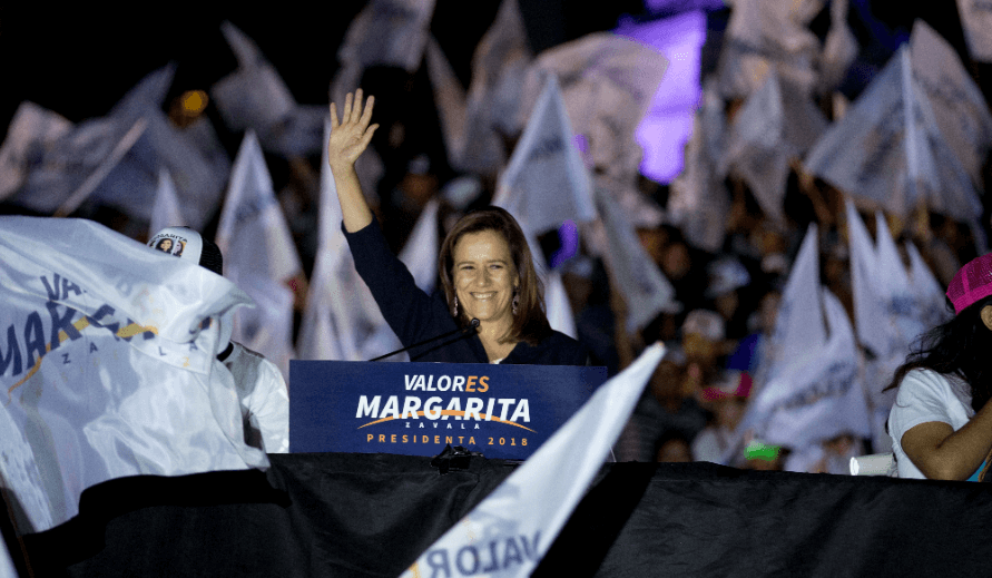 Margarita Zavala, candidata independiente, inicia campaña en el Ángel de la Independencia