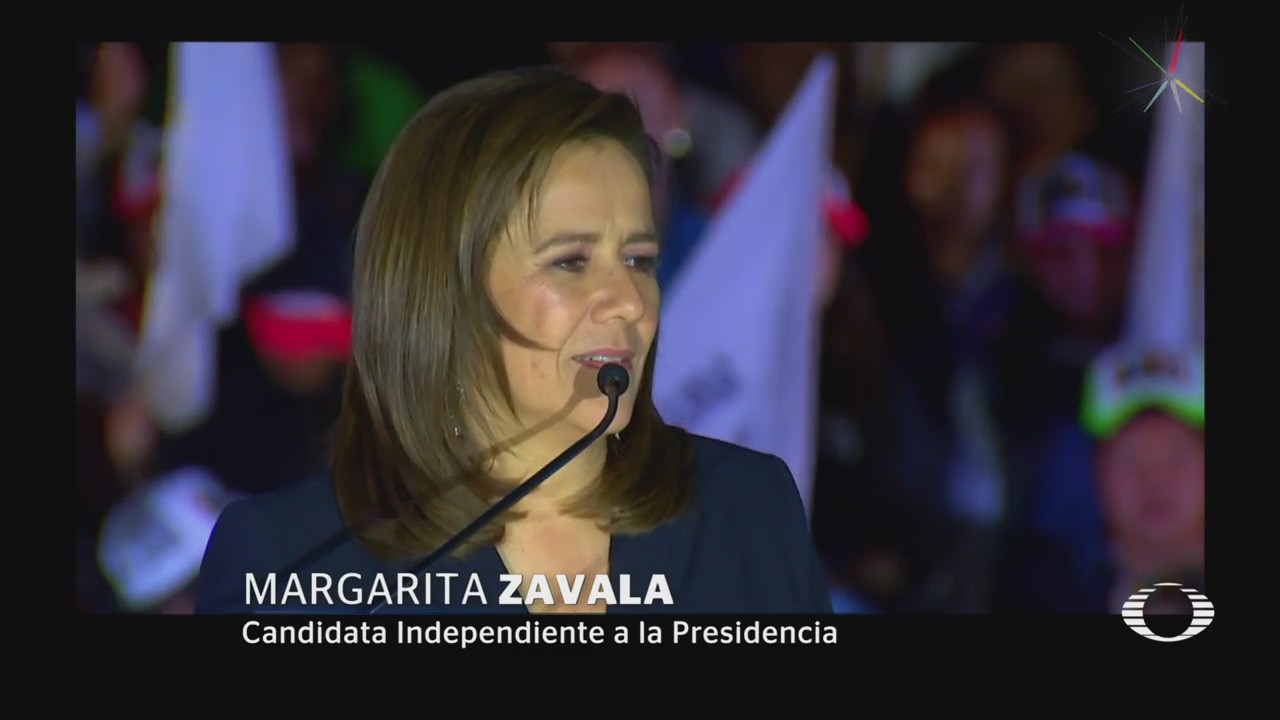 Zavala inicio su campaña en el Ángel de la Independencia