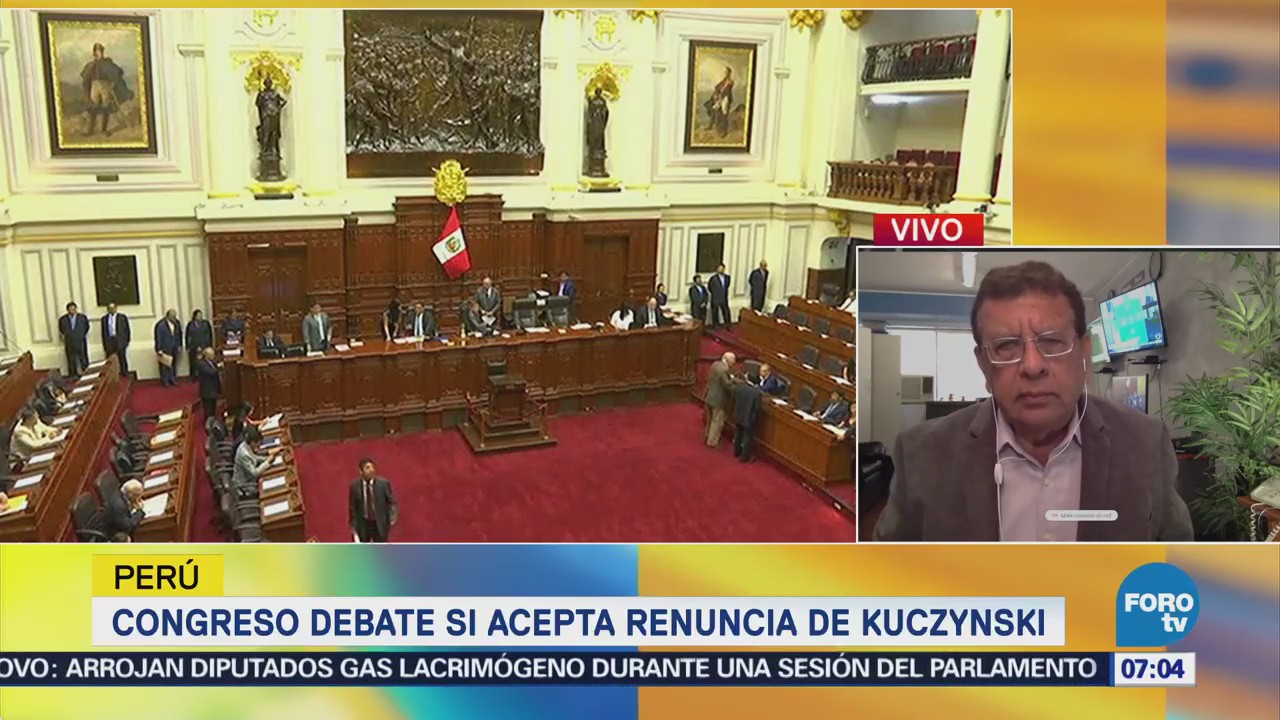 Militares y Policía de Perú, en alerta máxima tras renuncia de Kuczynski