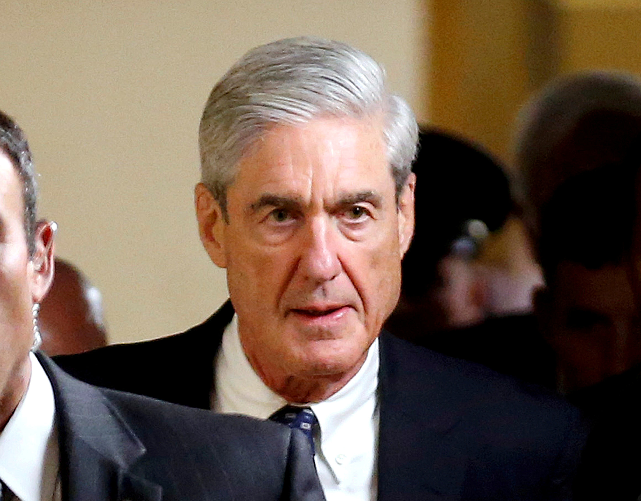 Mueller prepara acusación rusos que hackearon demócratas