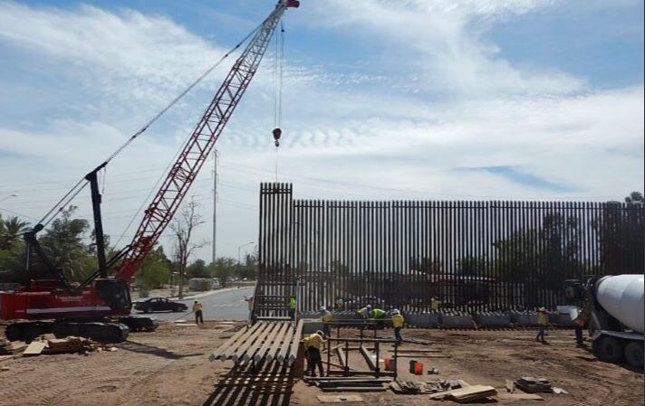 Pentágono habla con Trump sobre financiación para construcción de muro fronterizo