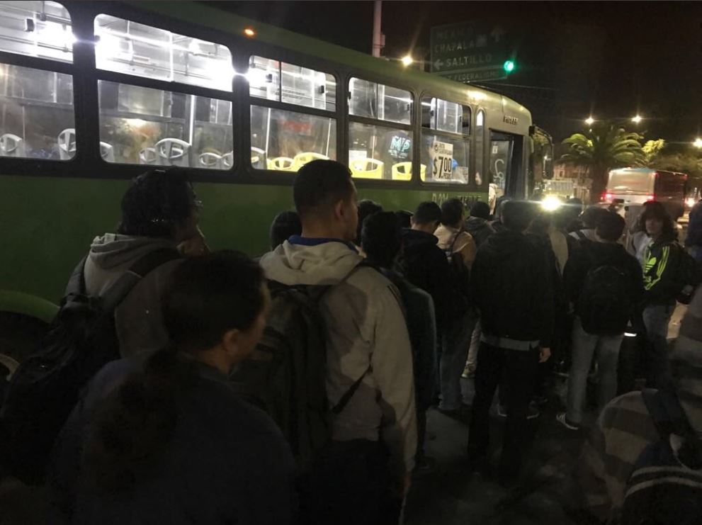 Paro del transporte público afecta a miles de usuarios en Guadalajara, Jalisco