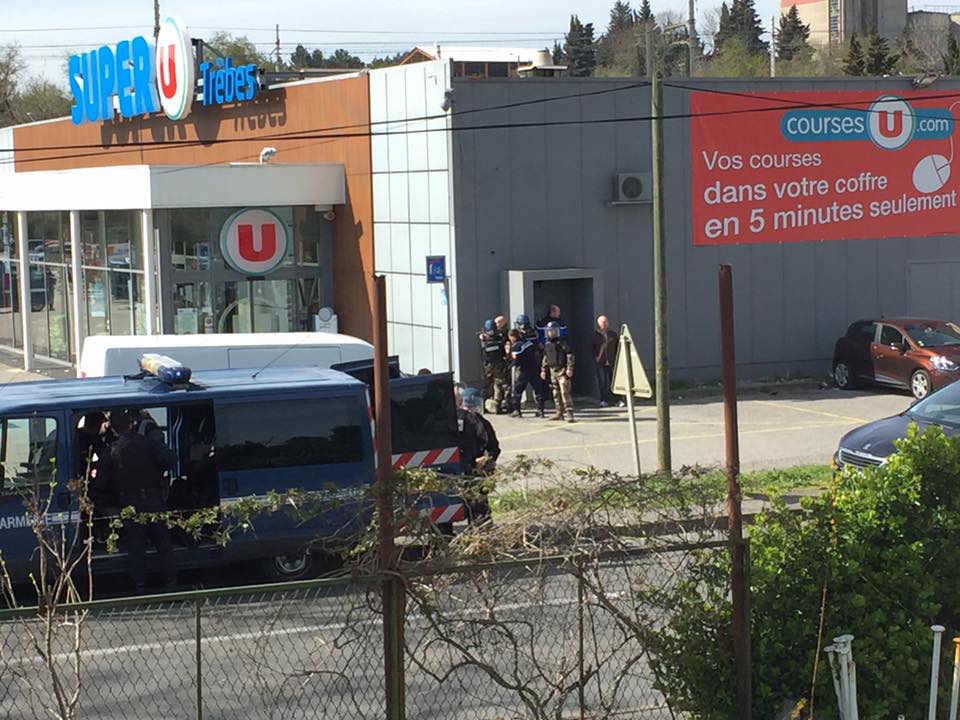 Se registra tiroteo y toma de rehenes en supermercado de Francia