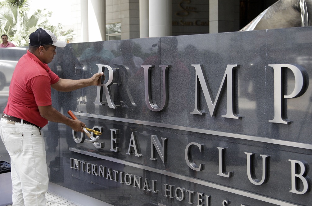 Organización Trump niega haber perdido control hotel Panamá