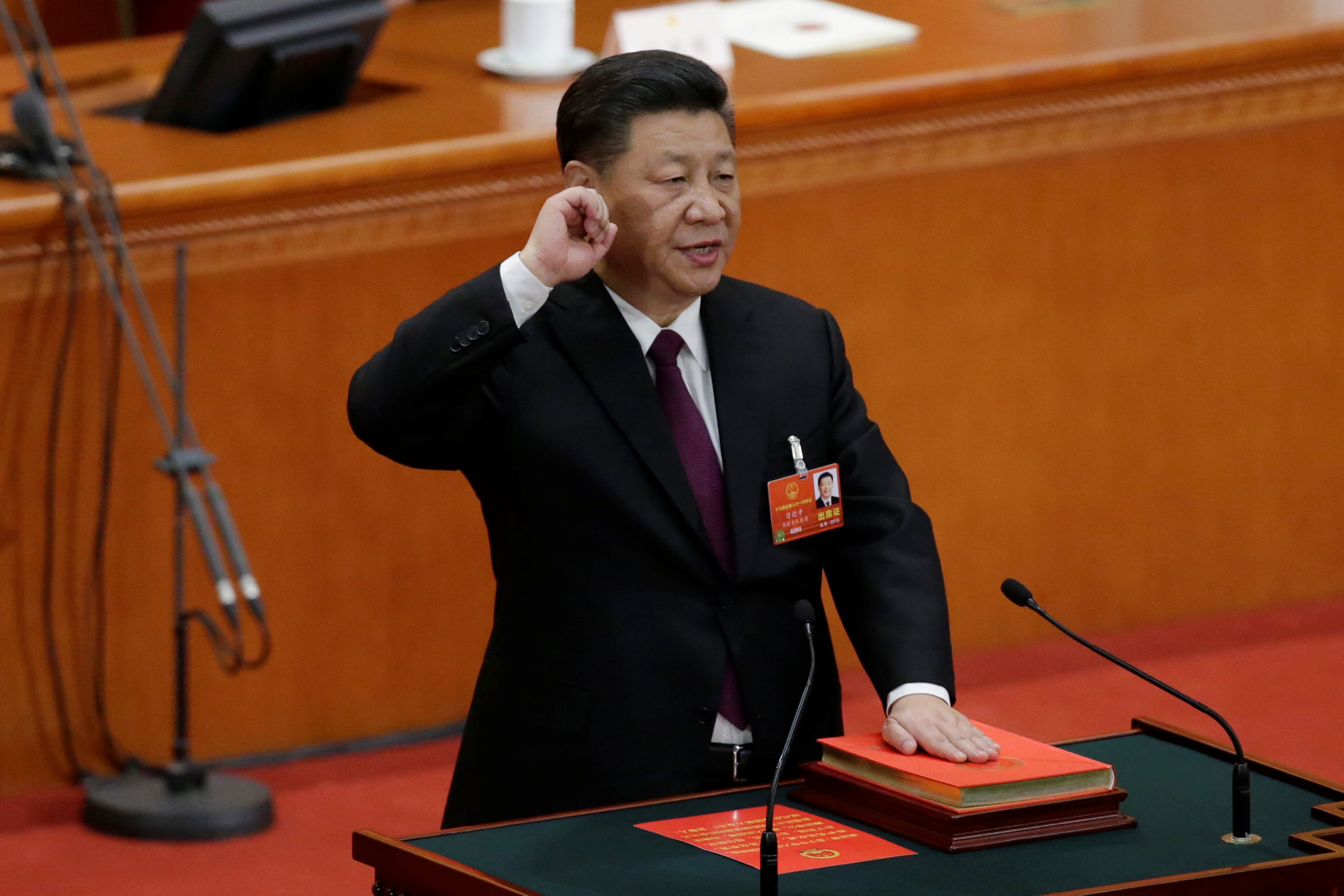Xi Jinping es reelegido unánimemente como presidente China