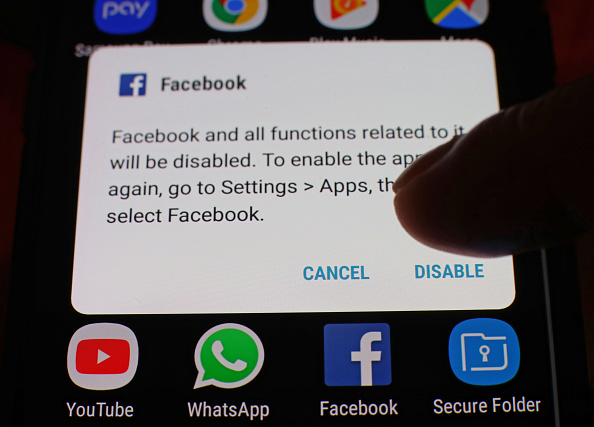 Facebook confirma a Comisión Europea filtración de datos de 2.7 millones de europeos