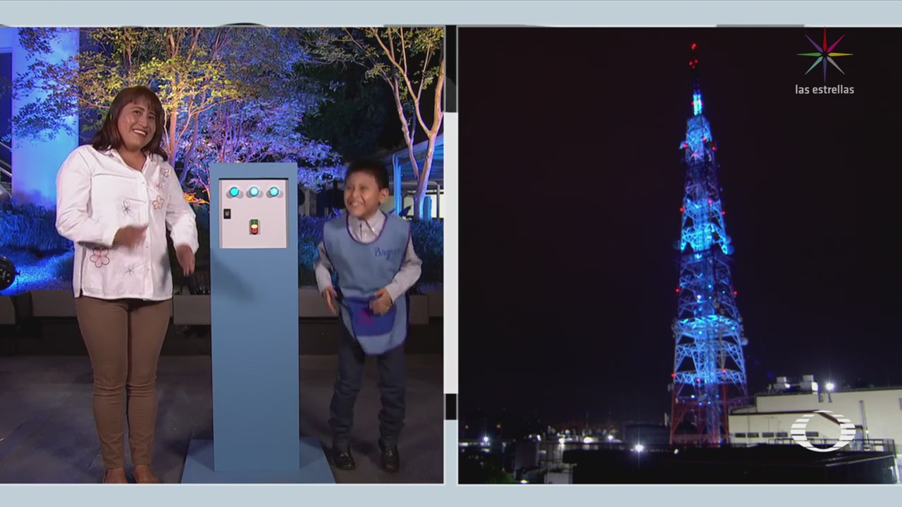 Antena de Televisa se ilumina de azul por el autismo