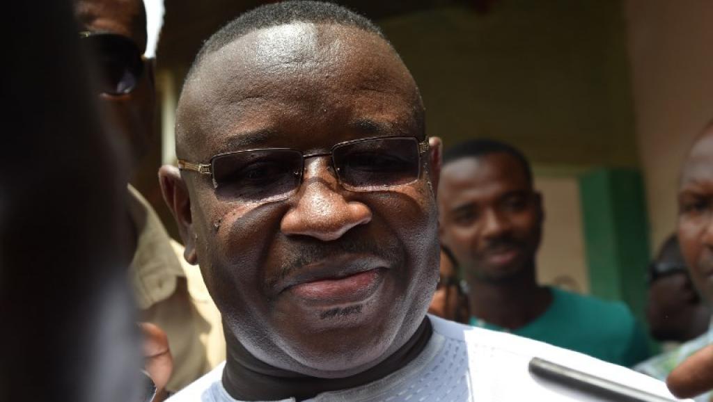 Candidato opositor gana elecciones presidenciales Sierra Leona