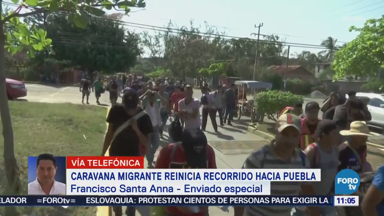 Caravana migrante reinicia recorrido hacia Puebla