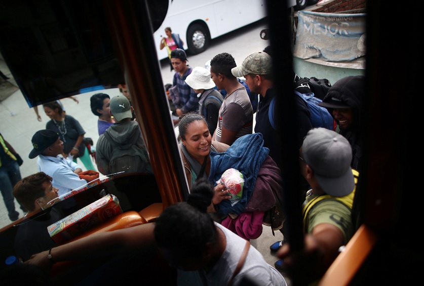 EU advierte enjuiciará a integrantes de caravana migrantes que crucen frontera