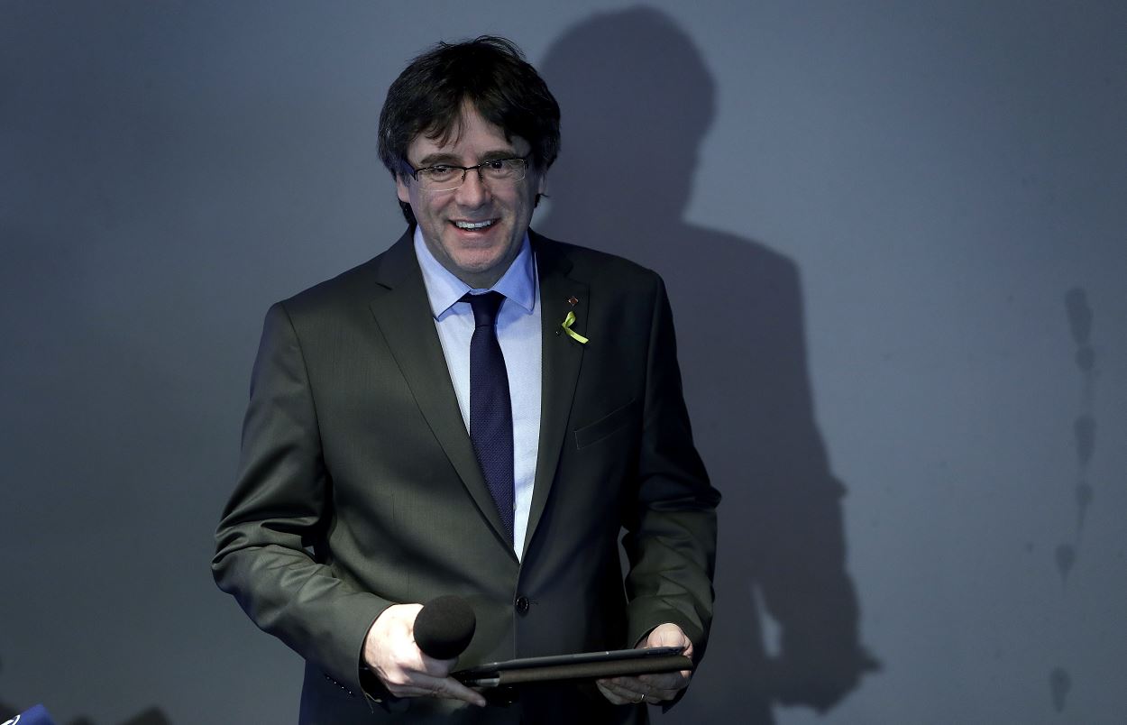 Puigdemont pide a España permitir investidura de Jordi Sànchez