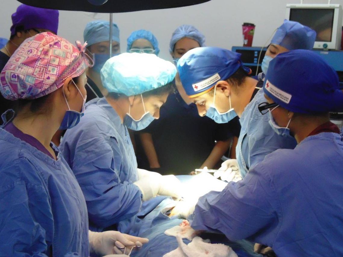 Implementan programa de cirugía de hernias gratuitas en Veracruz