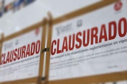 Investigan ausencia de sellos de clausura en inmueble donde filmaron cineastas de Jalisco