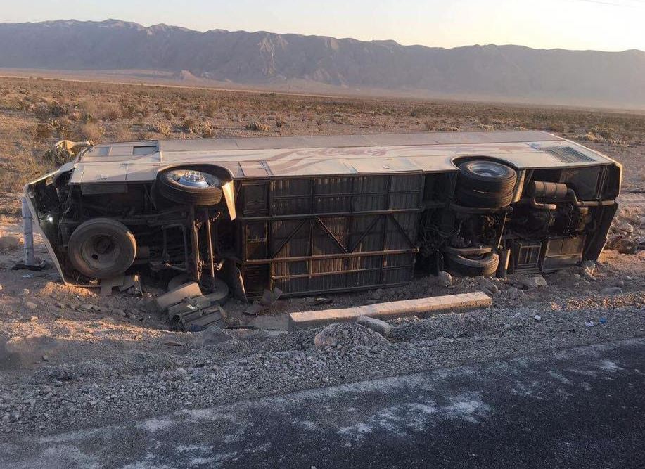 Volcadura de camión deja siete muertos en Coahuila