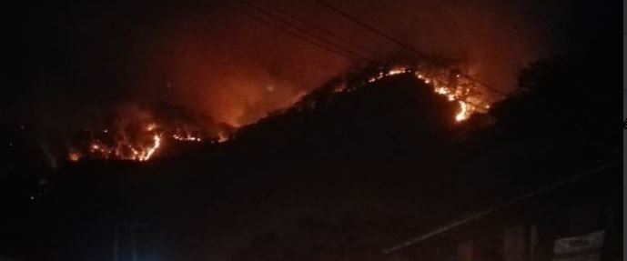 Controlan en 95 por ciento incendio en Monte Alto, Valle de Bravo