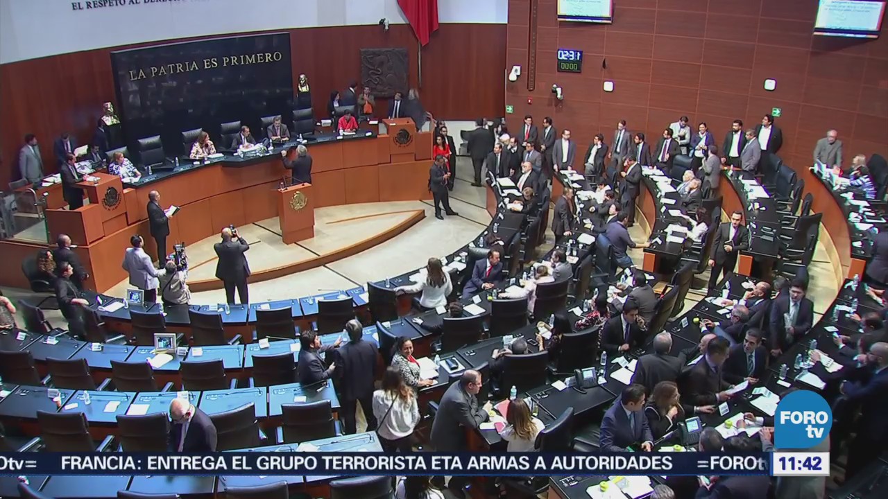 Denuncian alianza PRI-Morena en el Senado por comisionados del INAI