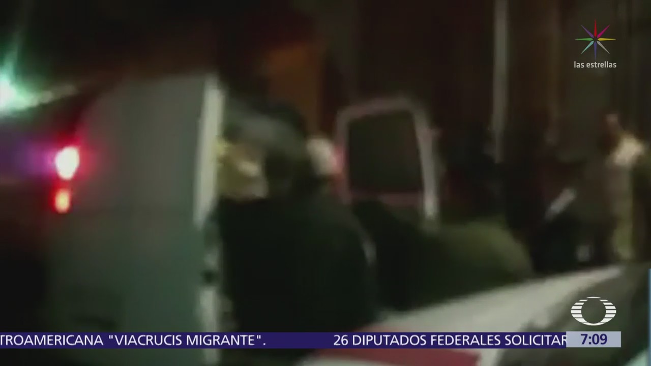 Detienen en Veracruz a 98 indocumentados que viajaban en techo del tren