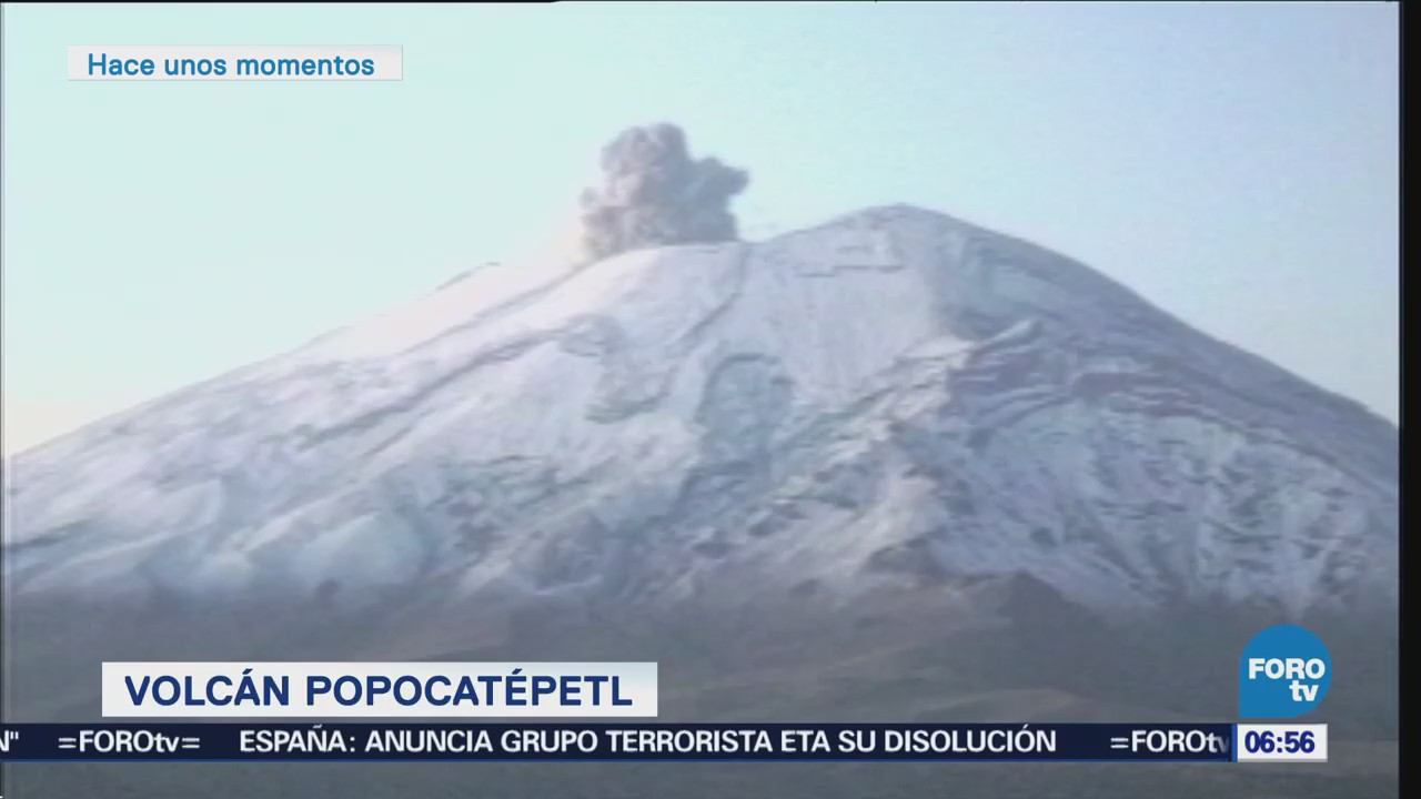 Popocatépetl emite leve explosión con emisión de ceniza