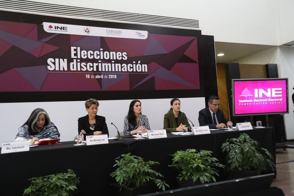 Personas con discapacidad podrán fungir como funcionaros electorales, anuncia INE