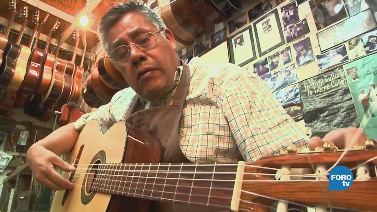 Enrique Enríquez Habla Secretos Laudaría Guitarra