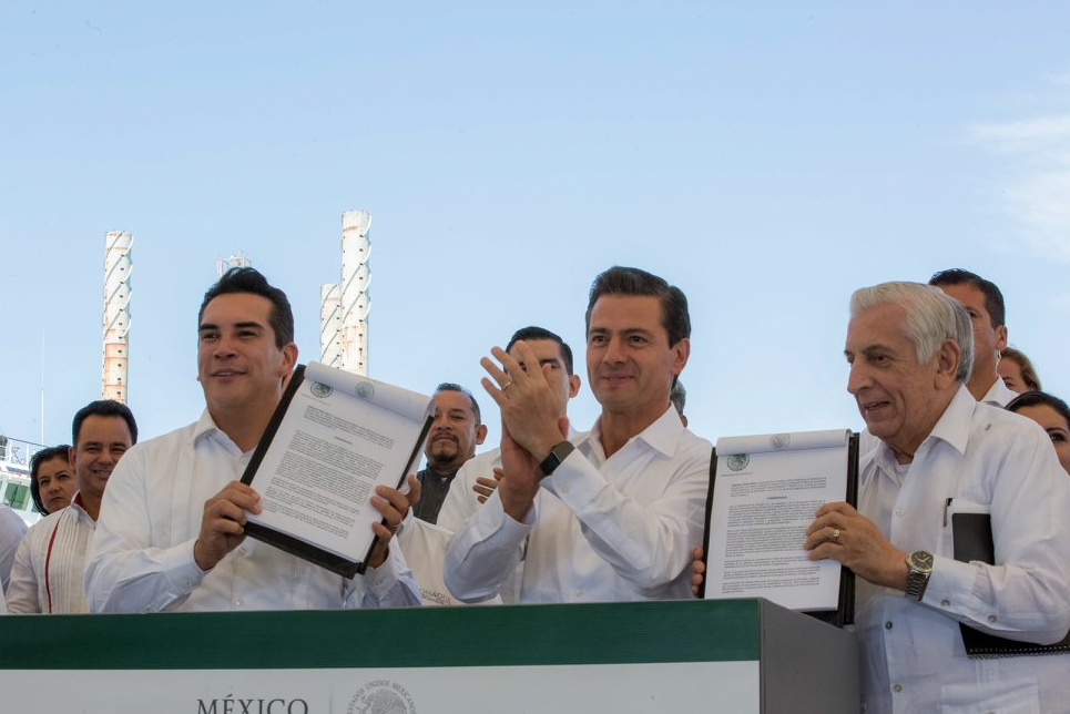 Peña Nieto declara Zonas Económicas Especiales en Campeche y Tabasco