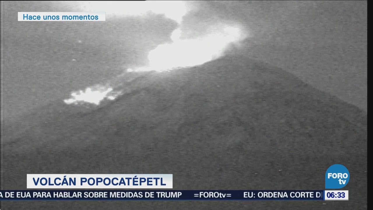 Explosión en el Popocatépetl lanza fragmentos incandescentes