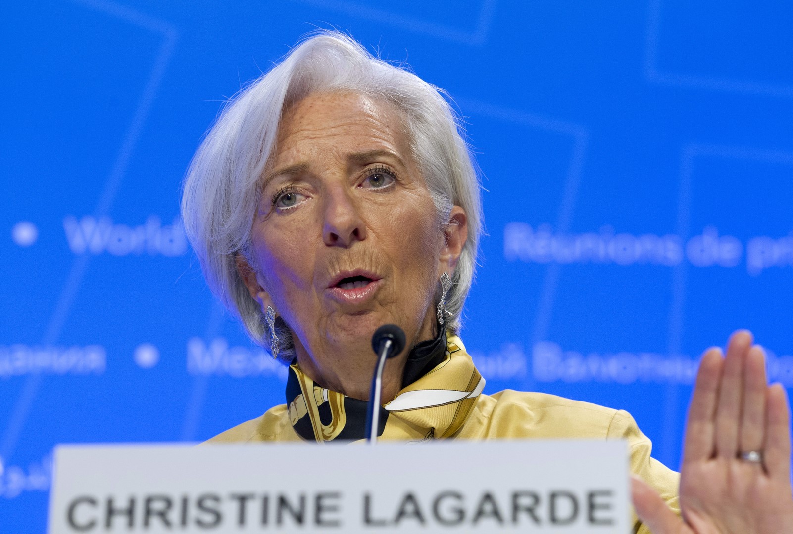 FMI dice que una guerra comercial entre EU y China
