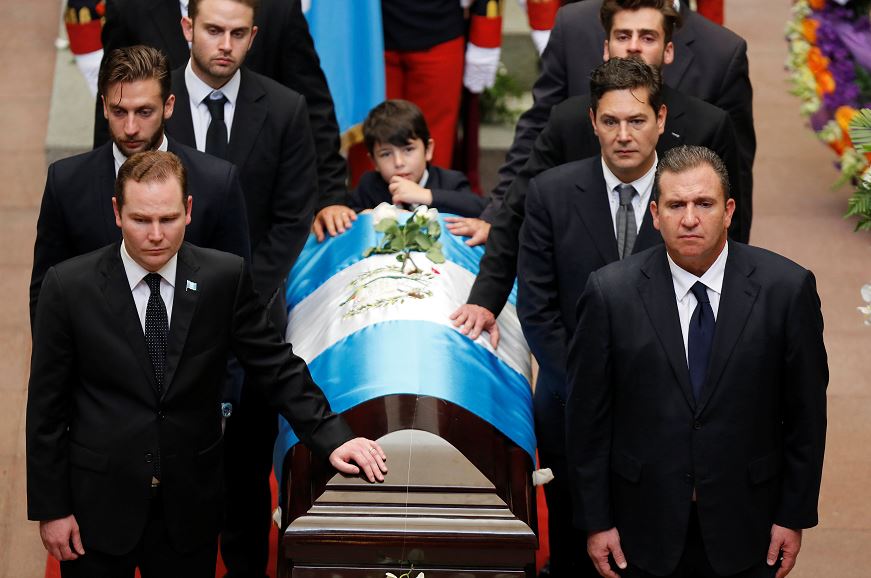 Guatemala despide al expresidente Álvaro Arzú