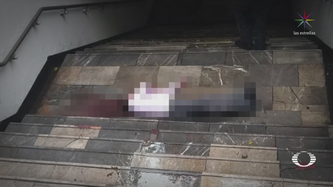 Asesinato Hombre Metro División Del Norte CDMX