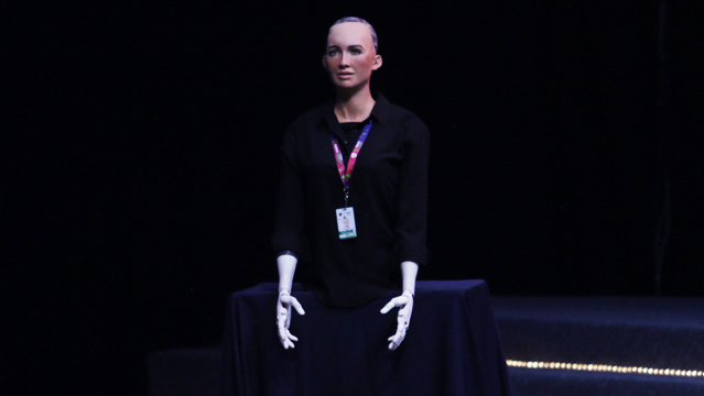 Presentación de ls robot Sophia en Jalisco Talent Land 2018