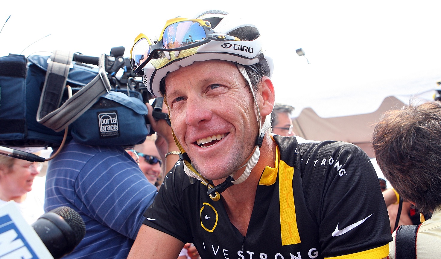 Lance Armstrong acuerda pagar 5 mdd por fraude en Estados Unidos