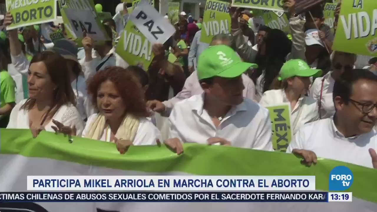 Mikel Arriola Participa Marcha Contra Aborto