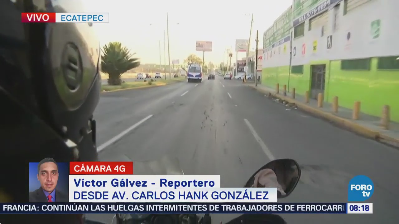 Motociclista muere arrollado por taxi en avenida Carlos Hank González