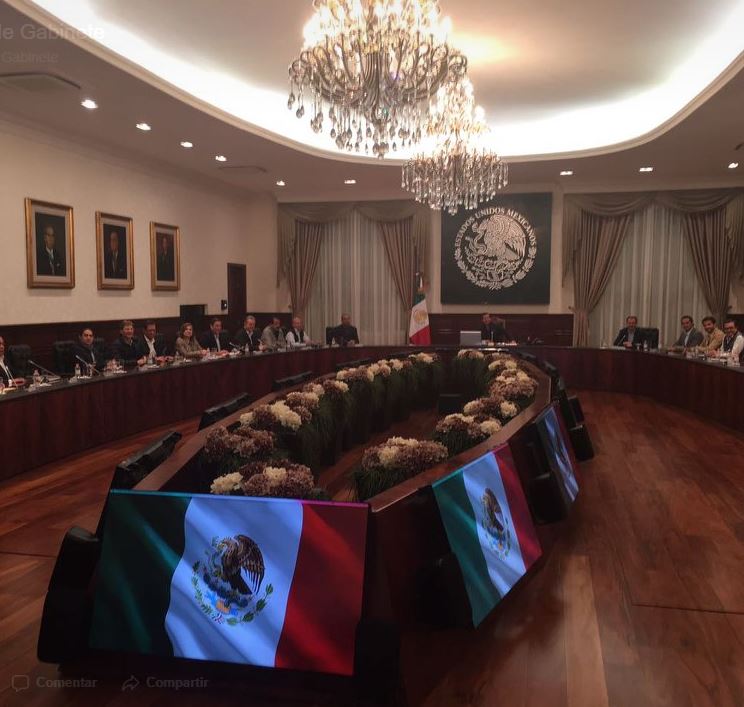El presidente Peña Nieto instruye a su gabinete a evaluar cooperación de instituciones con EU