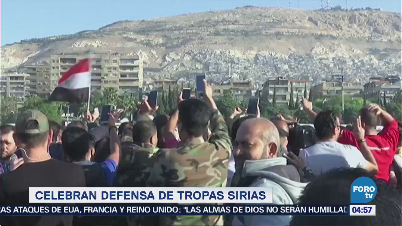 Sirios celebran defensa de sus tropas