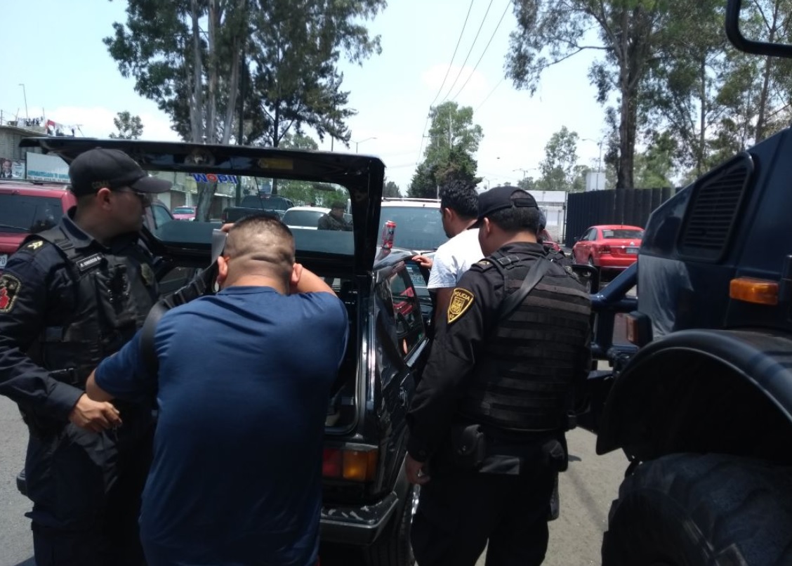 Aseguran a 9 personas, armas y drogas durante operativo en Tláhuac