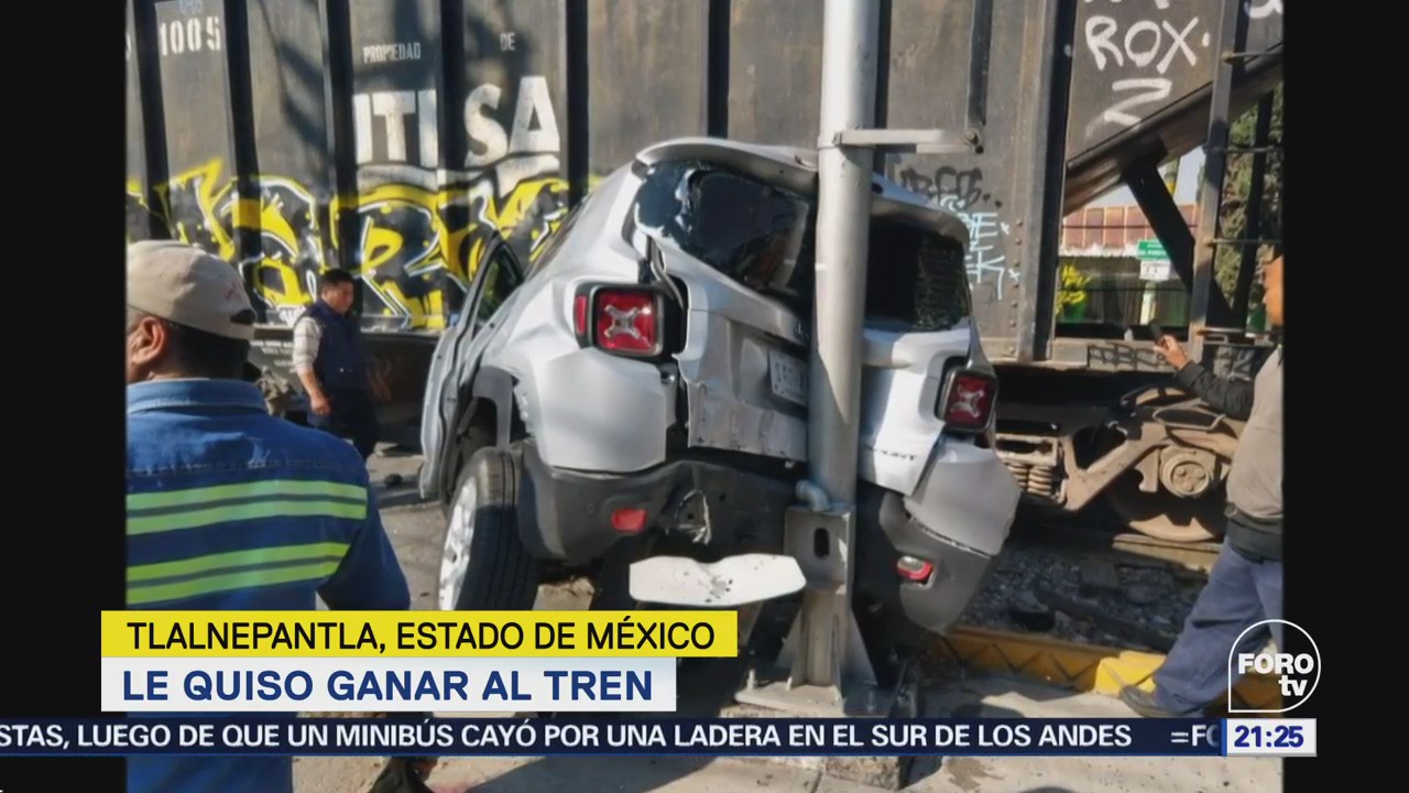 Tren Embiste Camioneta Intentó Ganarle Paso