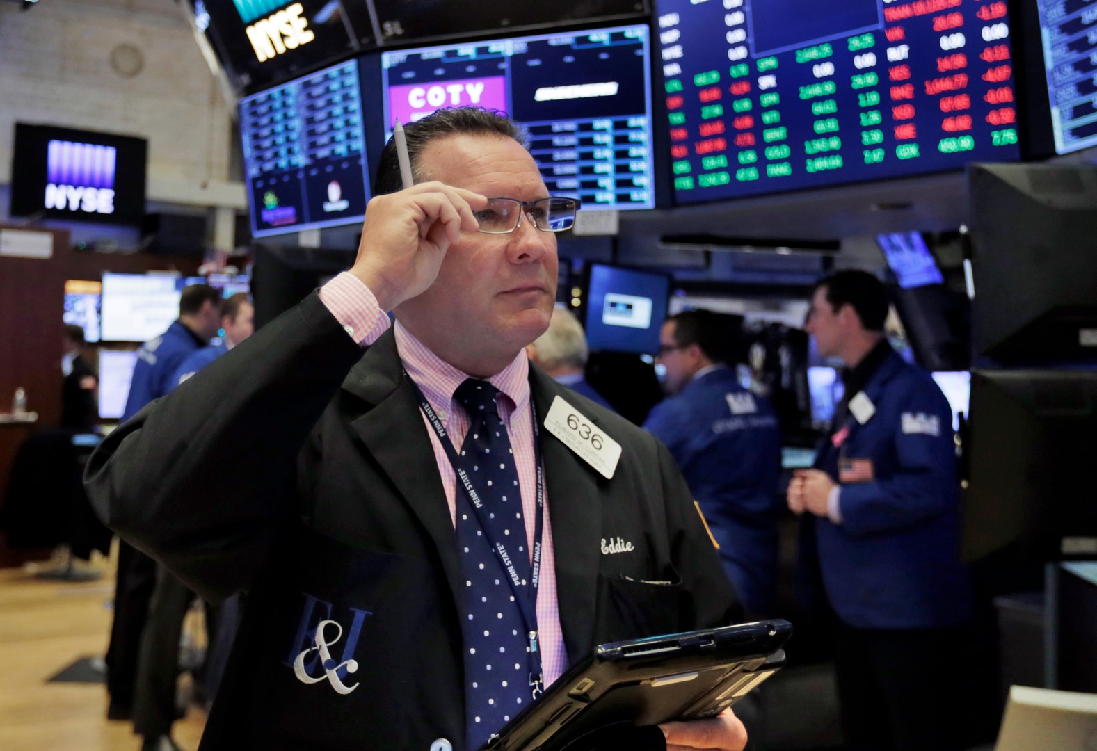 Wall Street abre a la alza