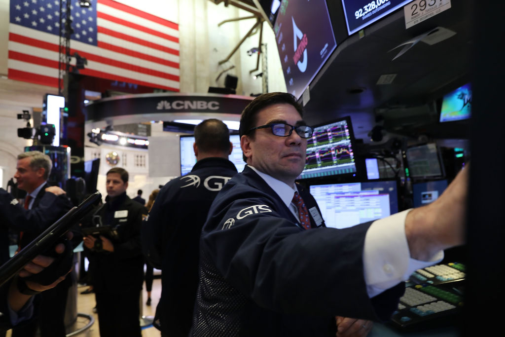 Wall Street cierra mixto y Dow Jones cede