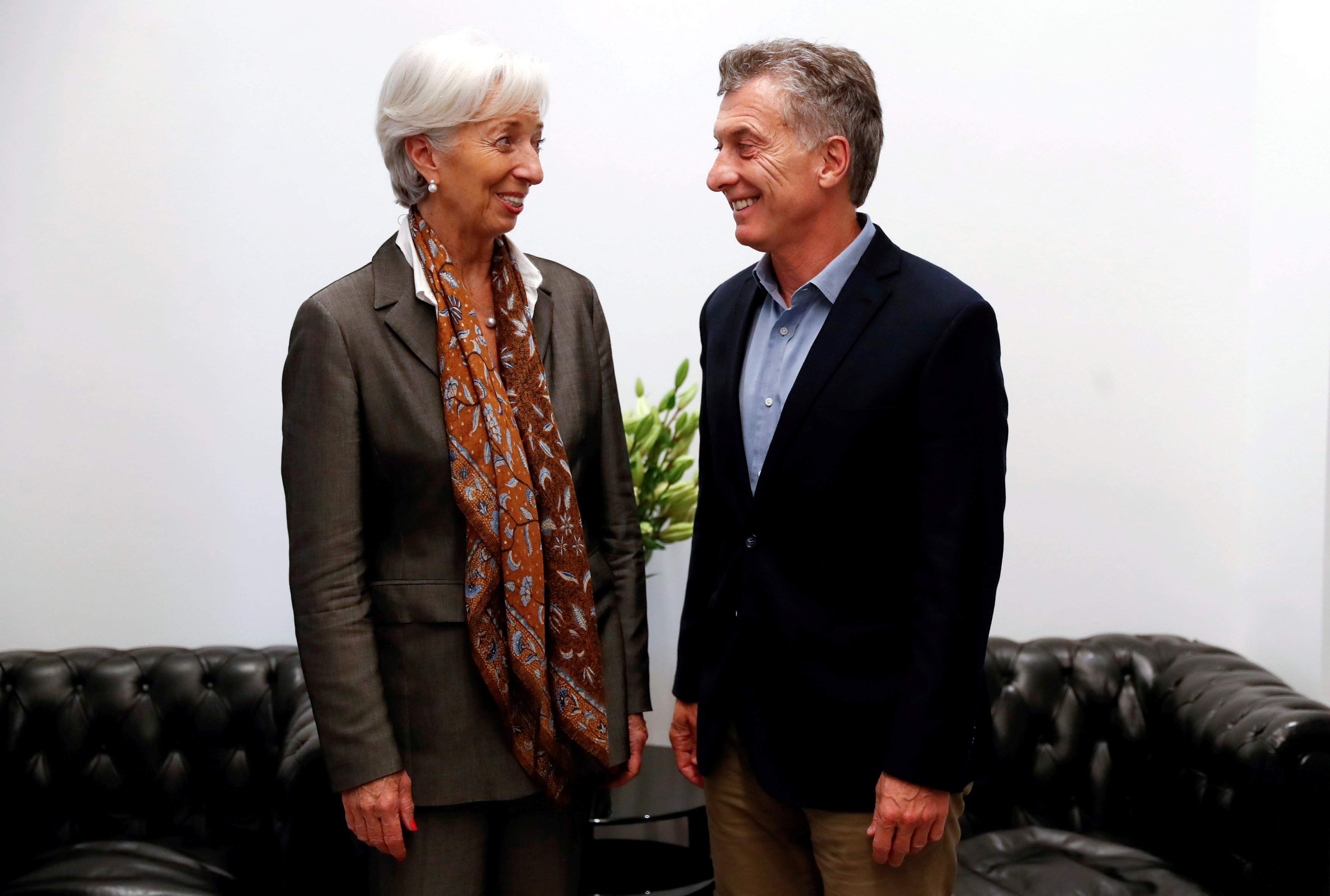 Revés político por acuerdo de Argentina con FMI está contenido, por ahora