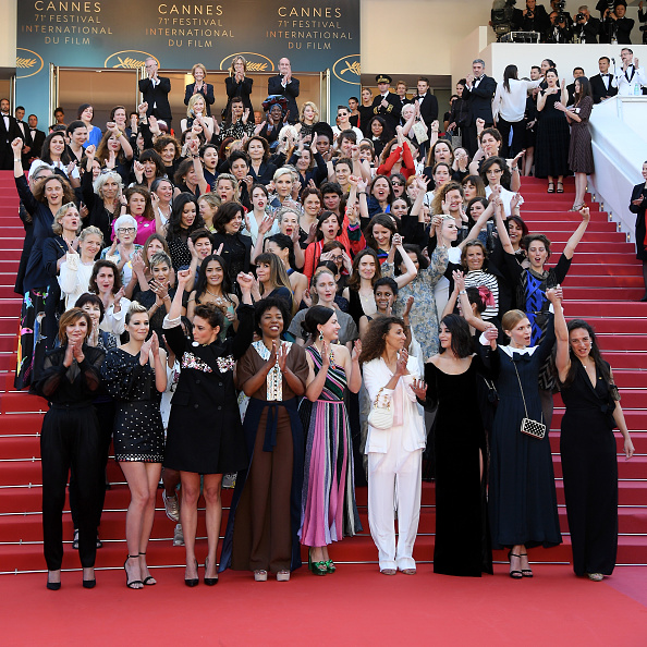 Realizan 82 mujeres una protesta en Cannes