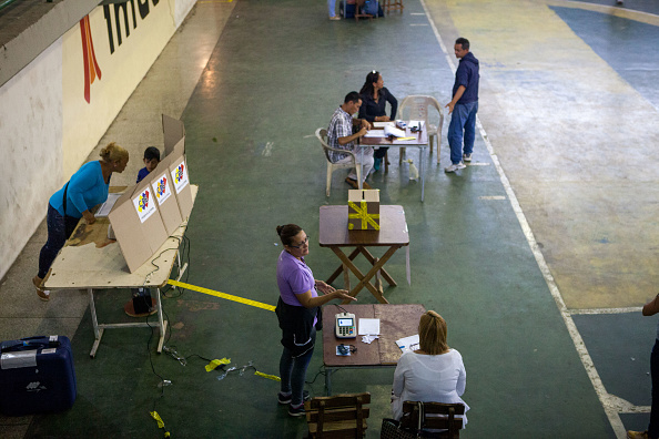 Chavismo asegura que se registraron 2 millones de votos en cuatro horas