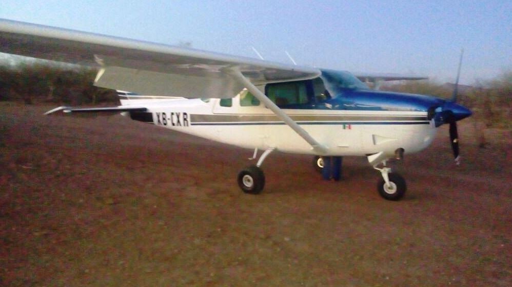 Aseguran aeronave sospechosa cargada con hidrocarburo en Bácum, Sonora