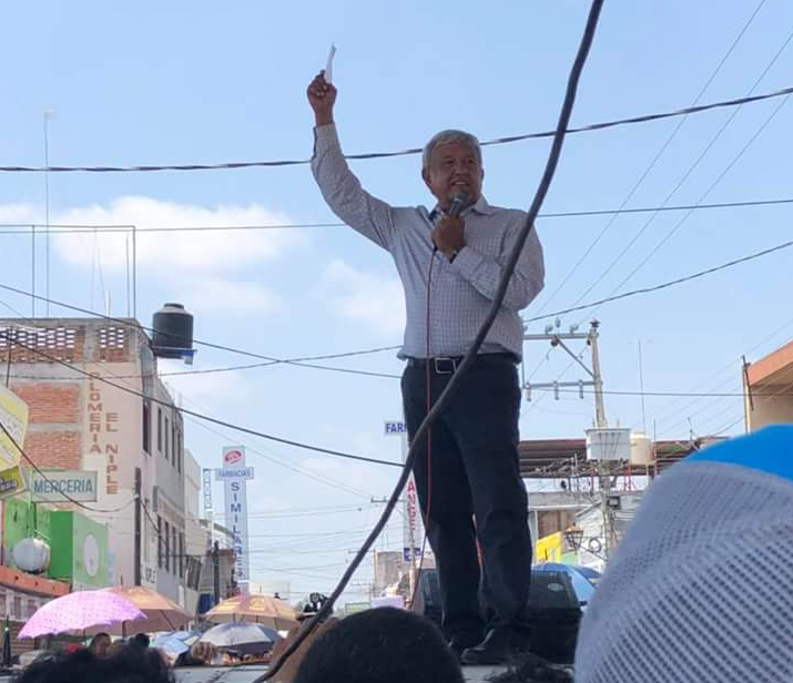 López Obrador ofrece una administración federal austera