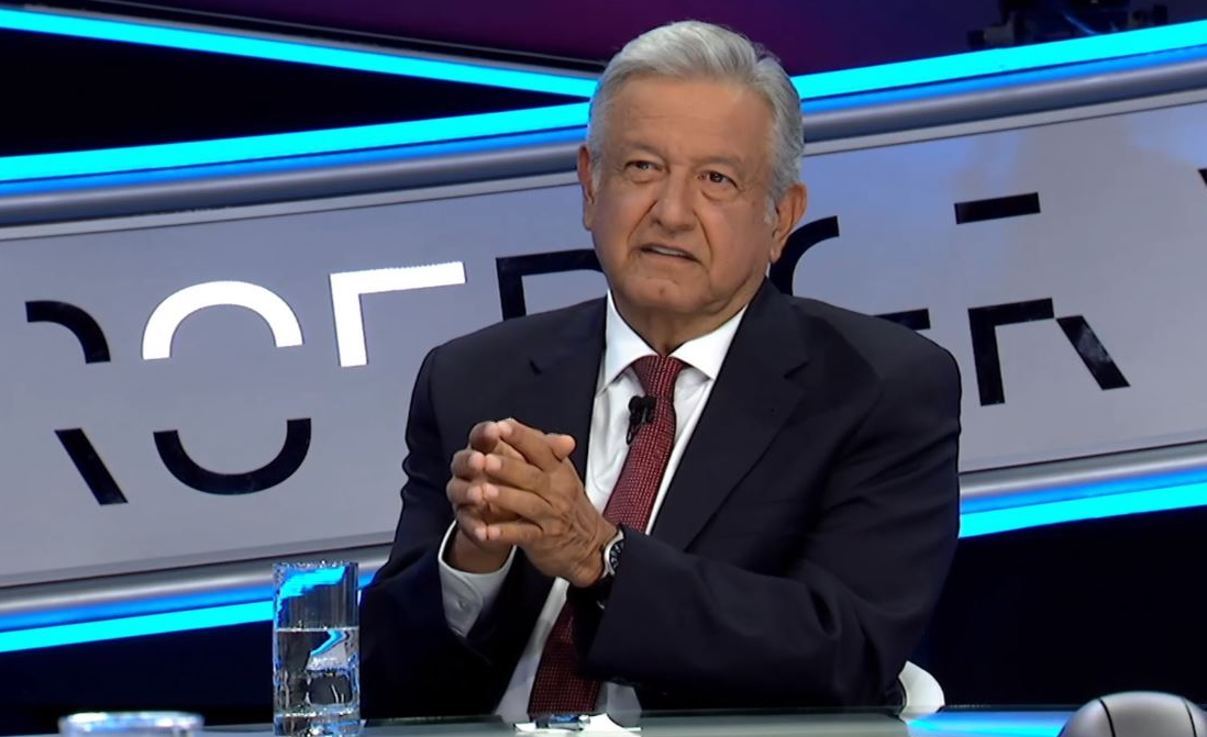 Andrés Manuel López Obrador expone sus postulados de campaña en Tercer Grado
