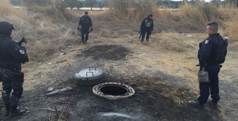 Policías federales aseguran miles de litros de combustible en Jalisco