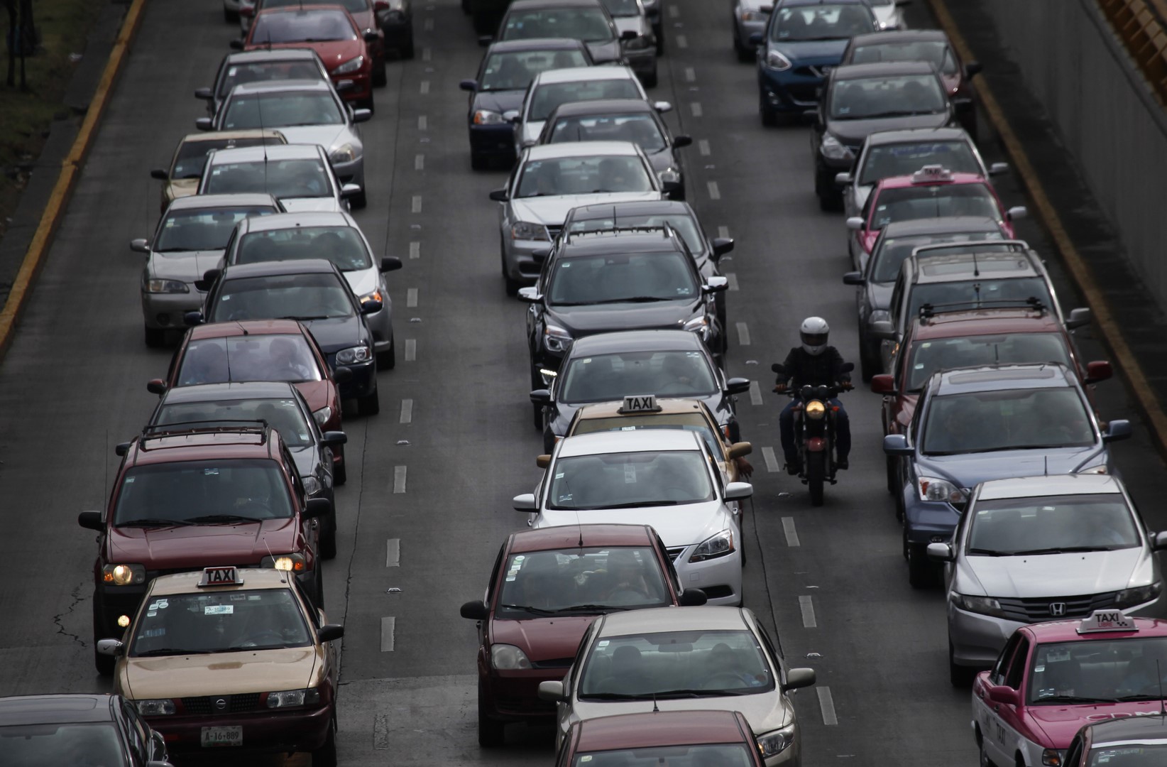 Autos particulares en México crecen 3.2% a tasa anual en marzo: INEGI
