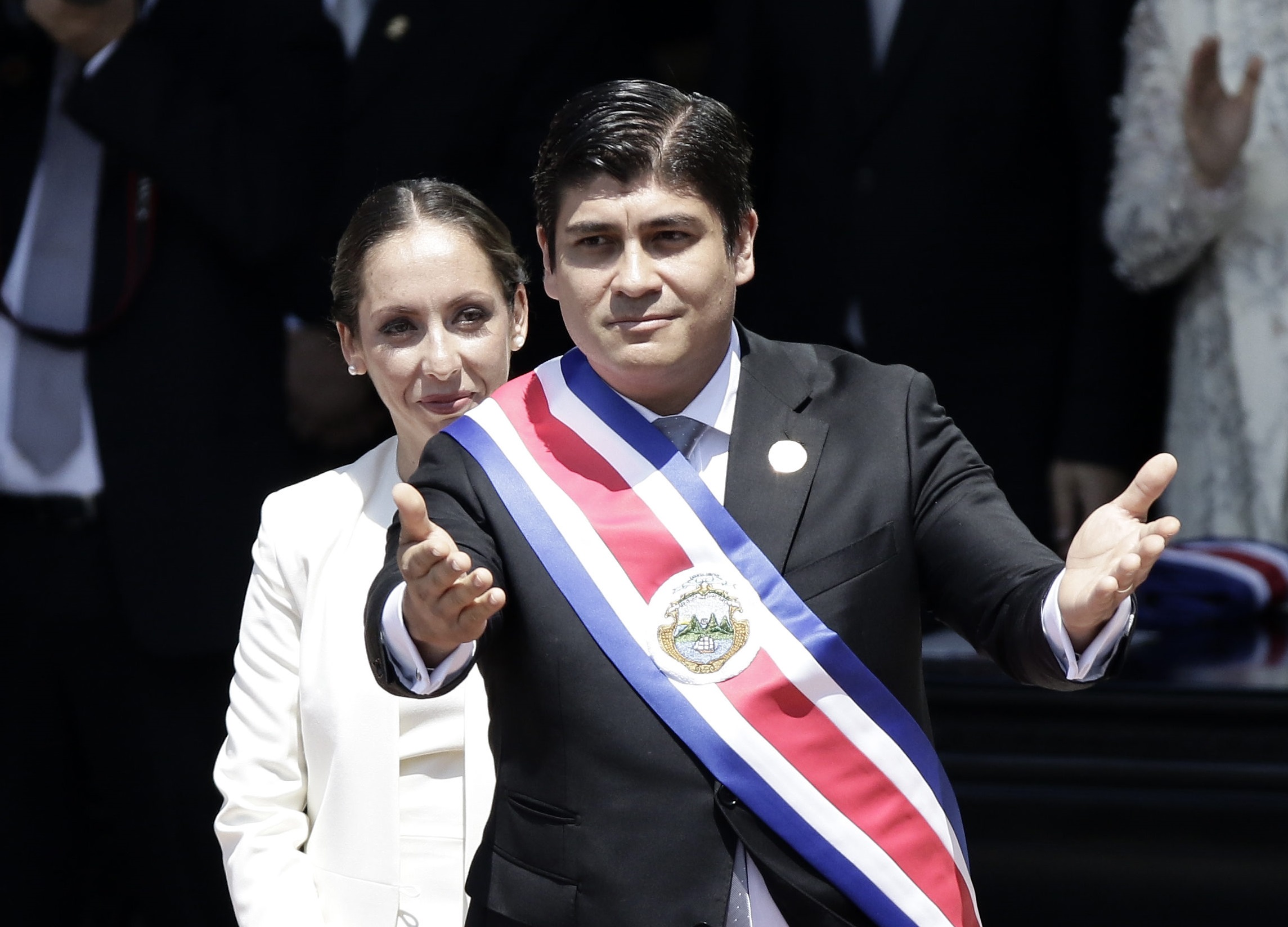 Carlos Alvarado juramenta como presidente de Costa Rica