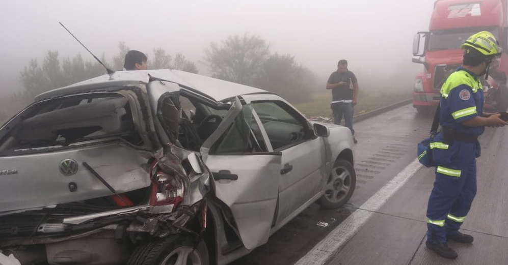 Neblina causa choque entre 15 vehículos en autopista Saltillo-Monterrey